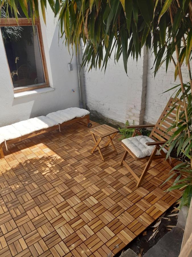 Maison Cosy Au Centre De Nivelles - Videosurveillance Exterieure Экстерьер фото